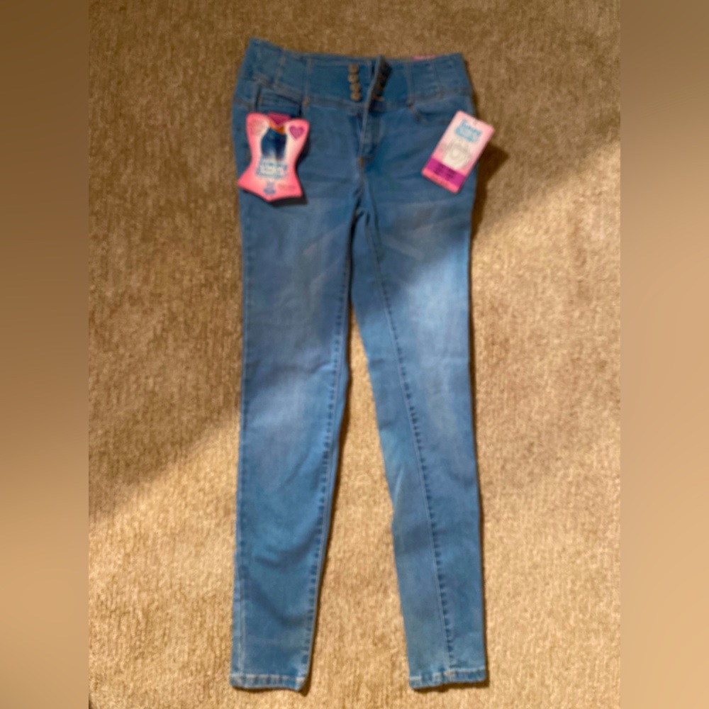 Tummy Control Wax Skinny Jean-Light Denim, Size 5, NWT